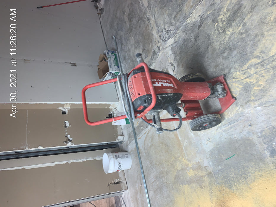 2019 HILTI TE 3000-AVR