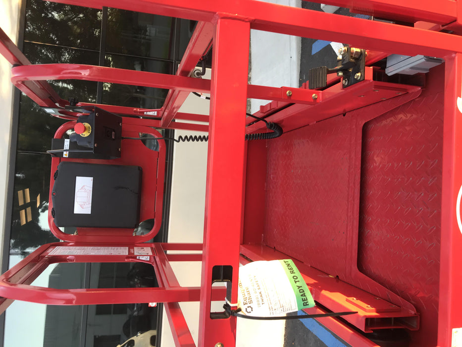 2020 MEC 1330SE Solid NM Tires, Steel Swing out Doors, LCS, Beacon, 900W Inverter