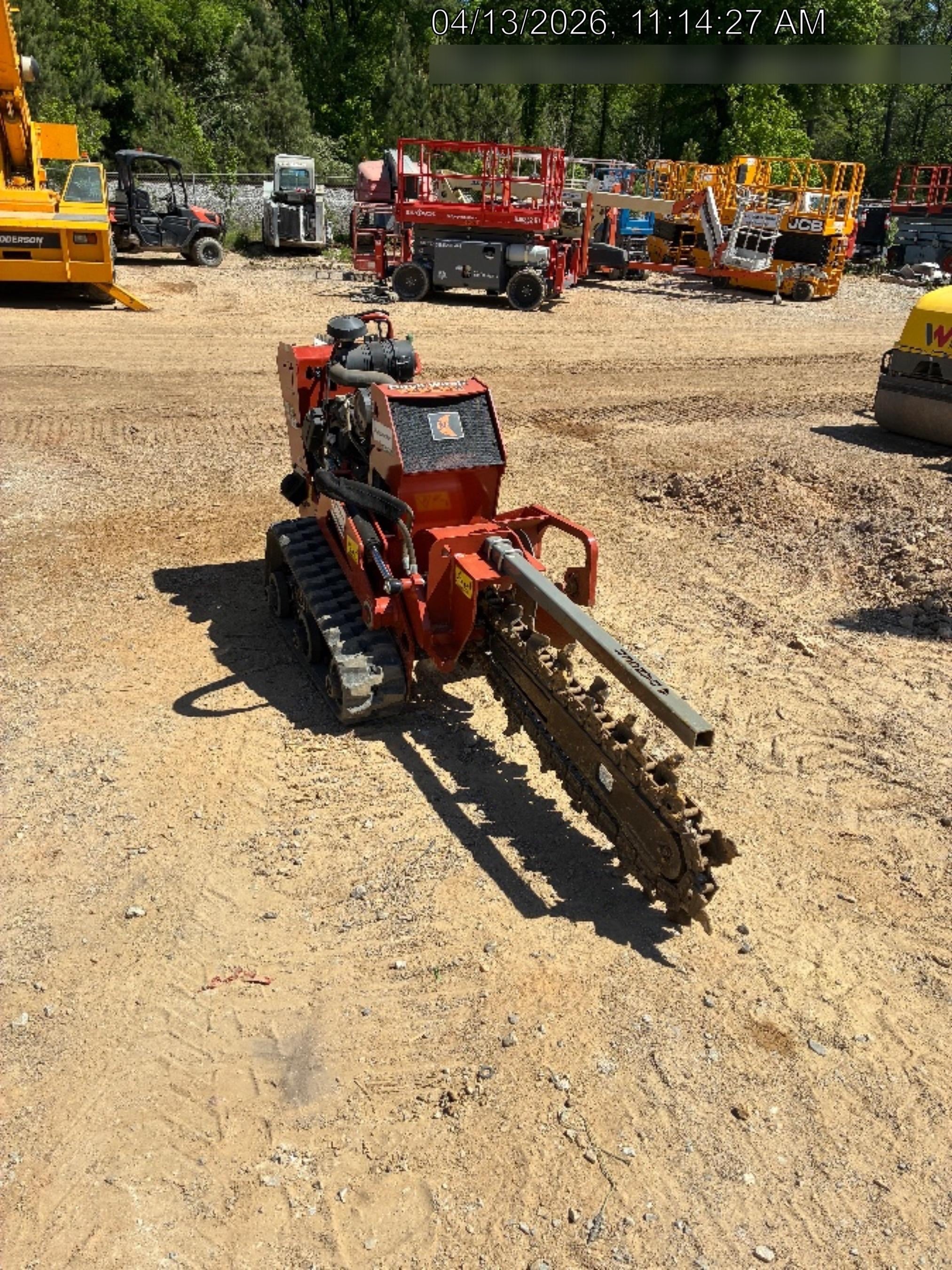 2023 DITCH WITCH C24XA