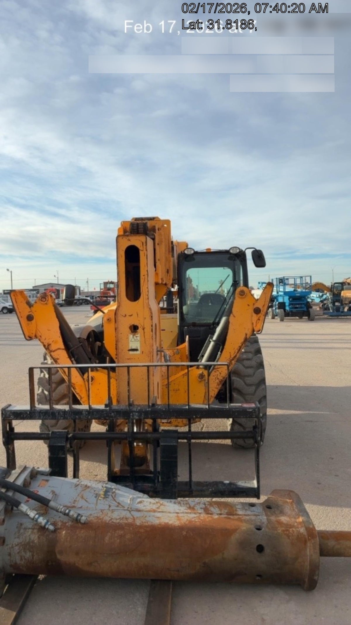 2018 JCB 510-56 JCB 510-56 Telehandler 74 HP w/CAB/HVAC, Beacon, Worklights, Aux Hydraulics, Solid Tires, 60" Carriage/Forks