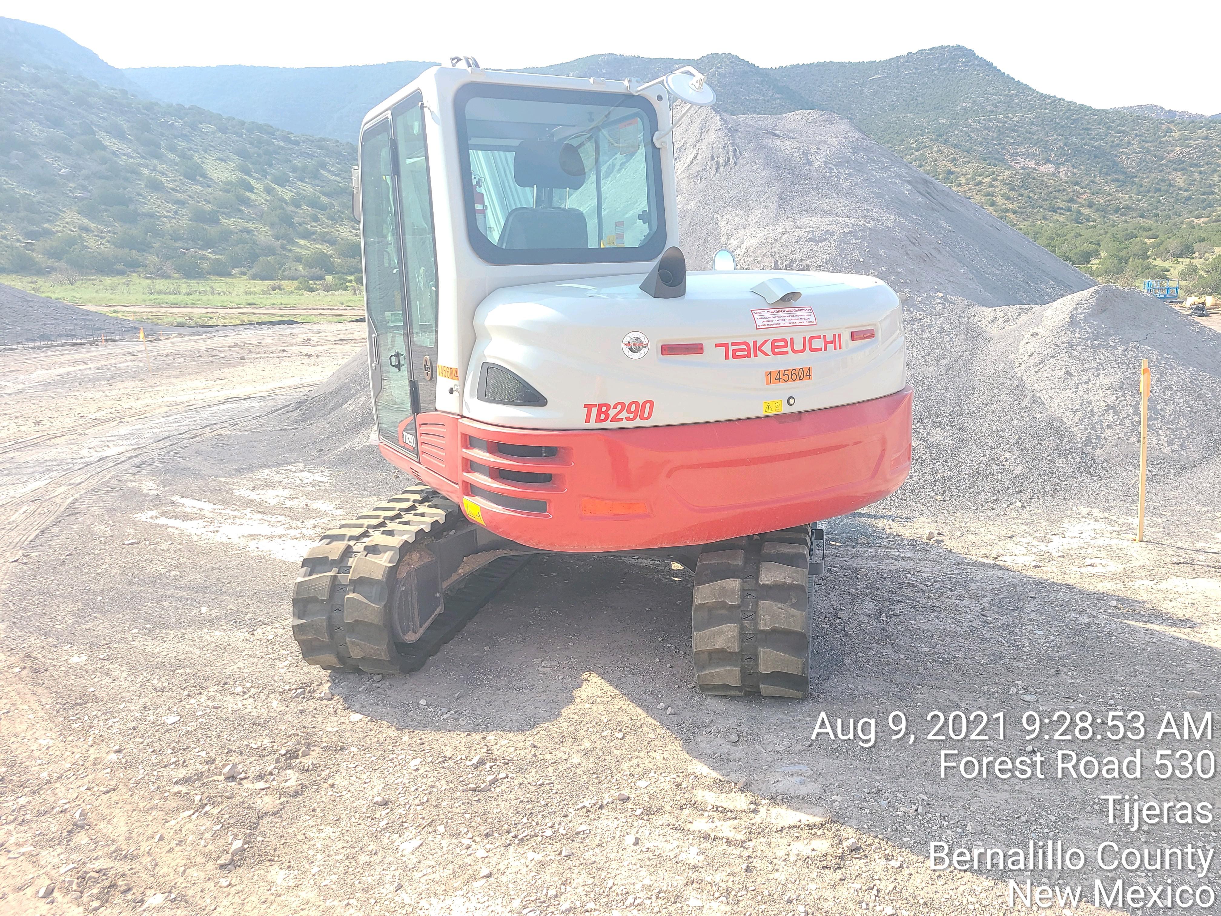 2021 TAKEUCHI TB290C