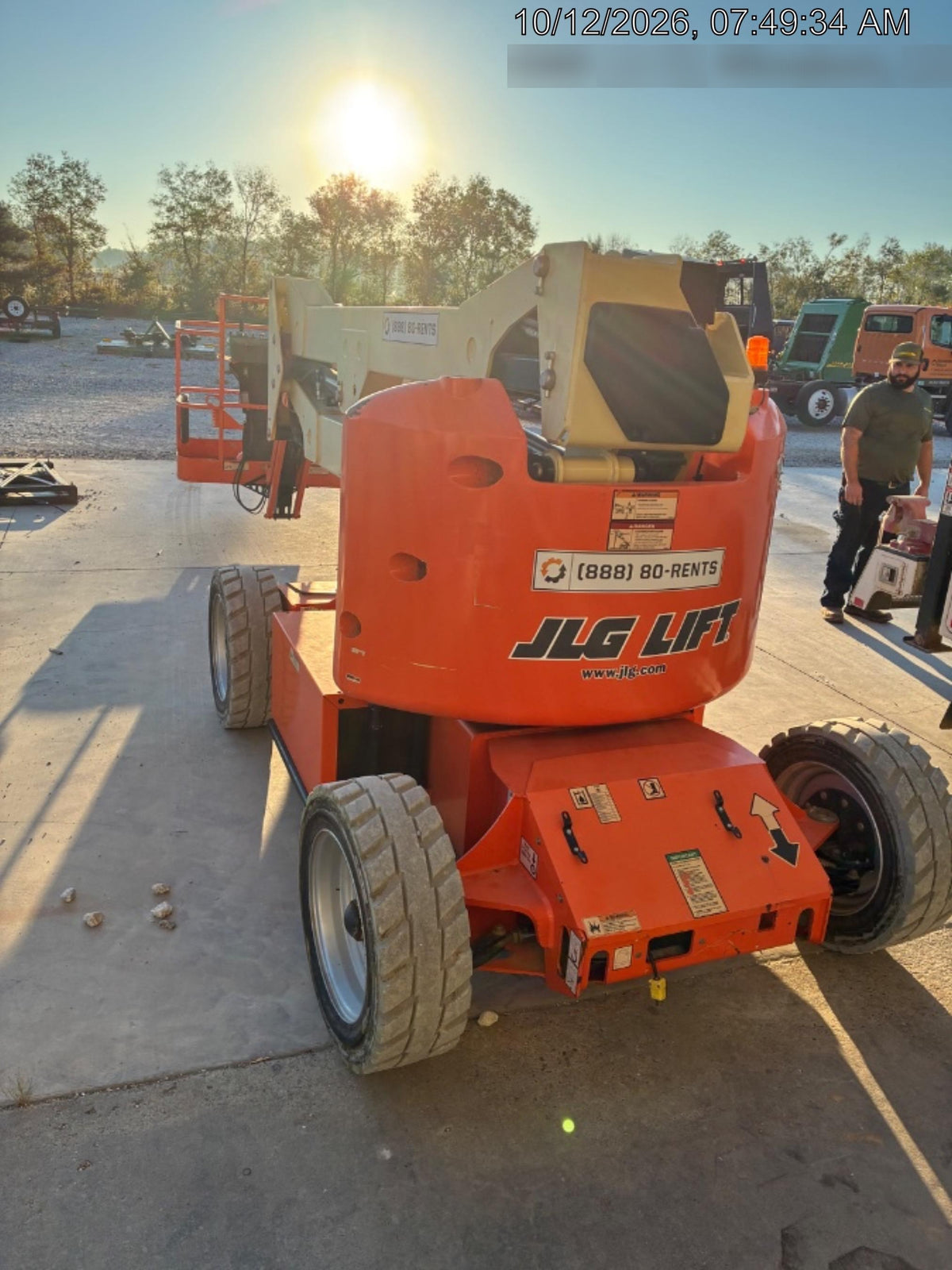 2019 JLG E450AJ