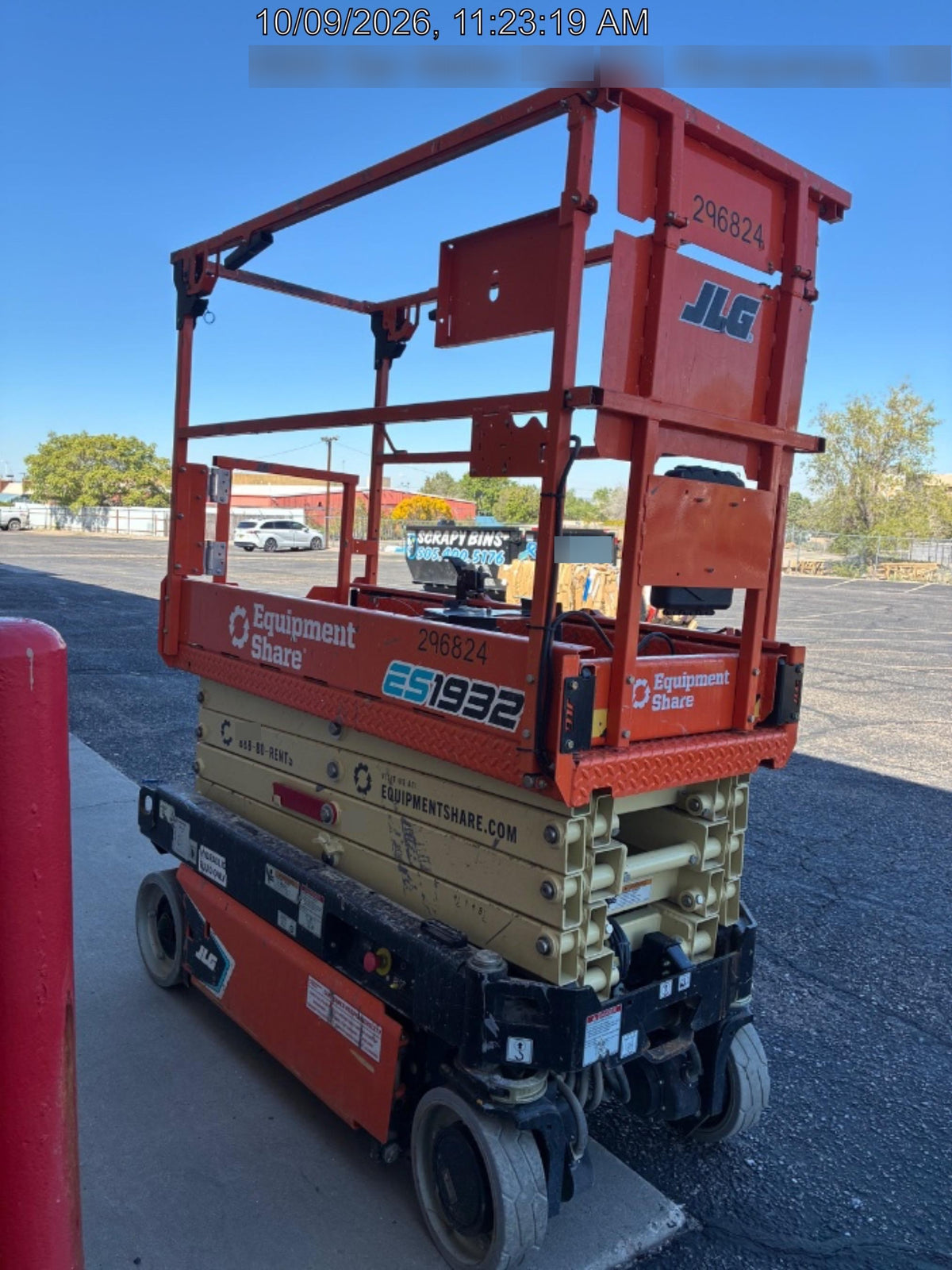 2023 JLG ES1932