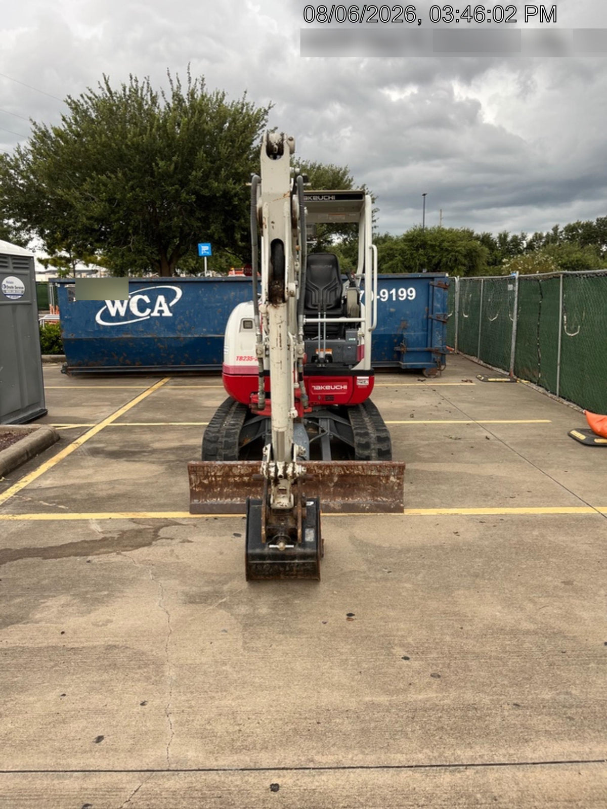 2022 TAKEUCHI TB235-2R