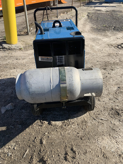 2019 Miller Electric BOBCAT 250 951600 PKG-250 amp Propane Welder, Standard w/Running Gear, Bracket, Hose"250 amp Propane Welder, Standard w/Running Gear, Bracket, Hose