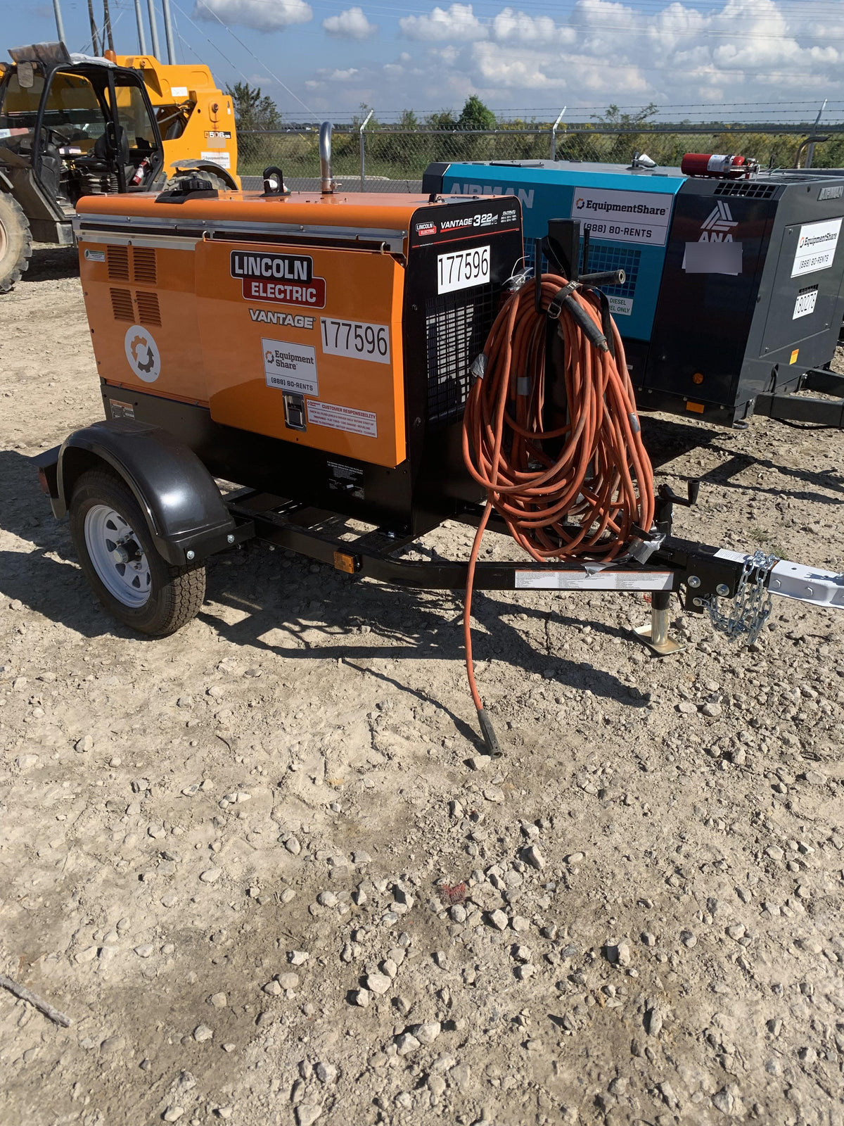 2021 Lincoln Electric Vantage 322 Vantage 322 Ready Pak 3 w/ Decals, ORANGE (includes trailer, cable rack, fender light kit) NO Telematics