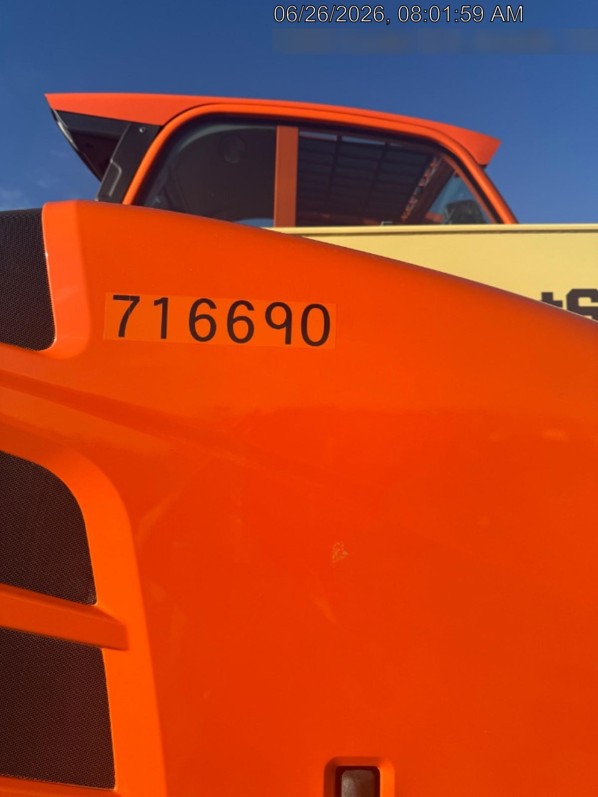 2026 JLG 1732