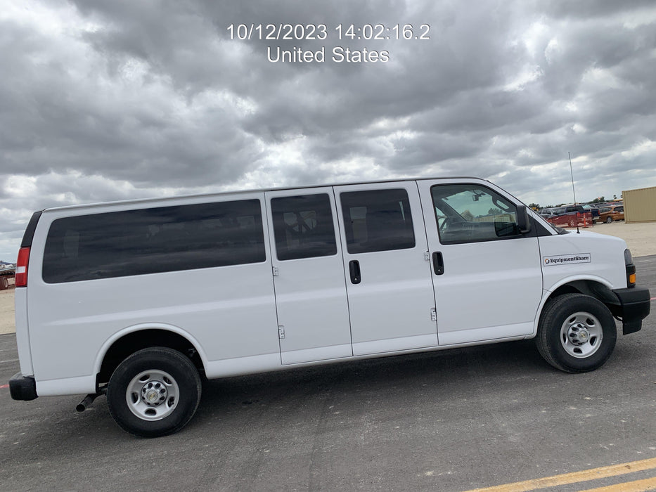 2023 CHEVROLET Express Van - Rental