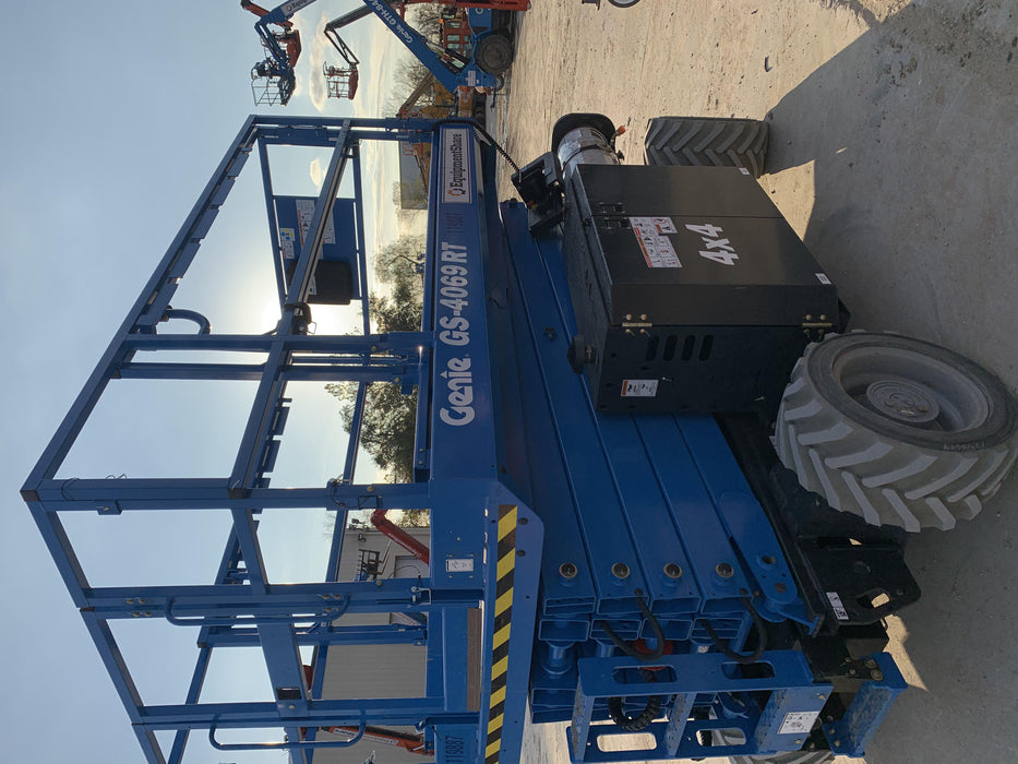2020 GENIE GS-4069 RT