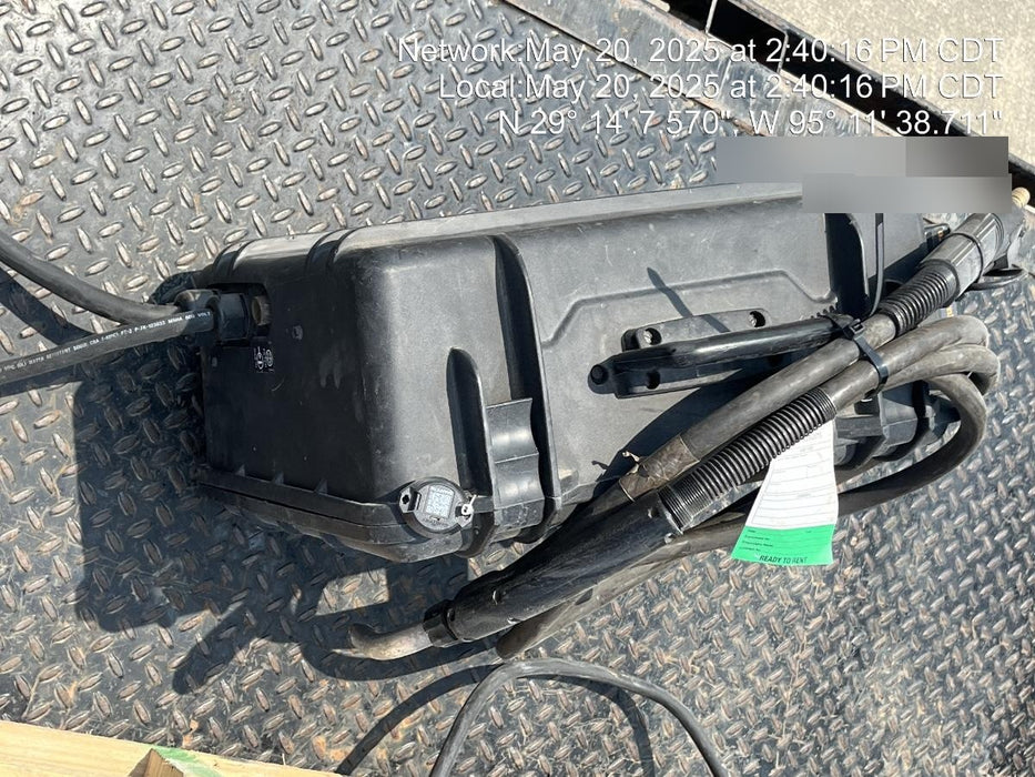 2021 MILLER ELECTRIC SUITCASE 12RC