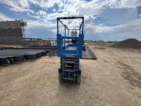2023 GENIE GS-2632