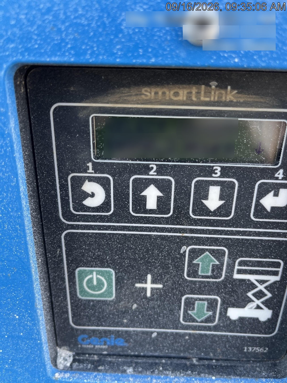 2023 GENIE GS-2632