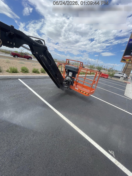 2025 JLG 660SJ