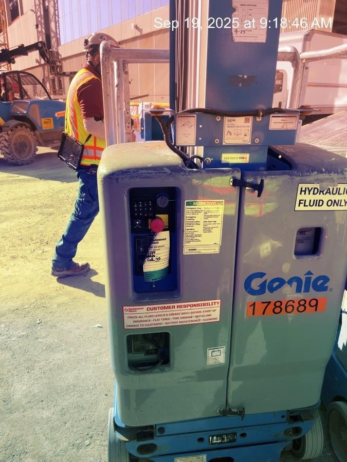 2021 GENIE GR-20