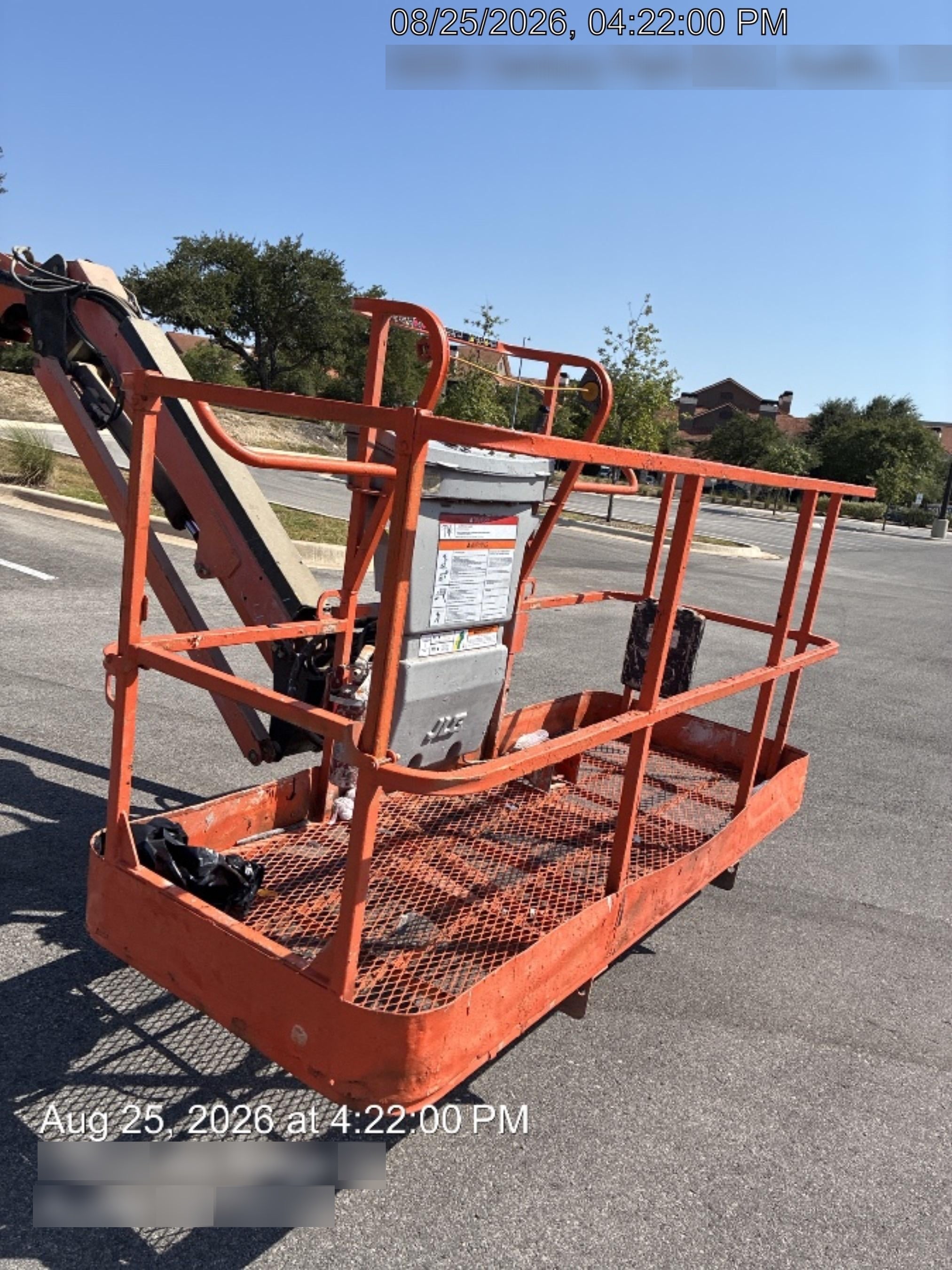 2019 JLG 660SJ