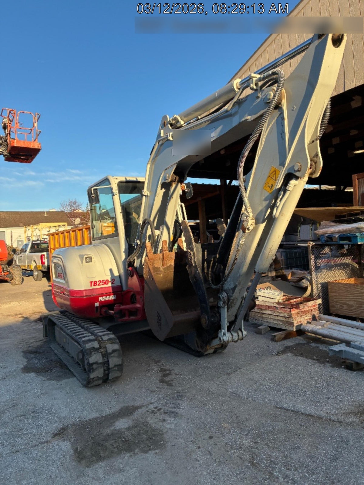 2022 TAKEUCHI TB250-2CR