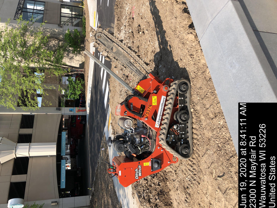 2020 DITCH WITCH C24XA