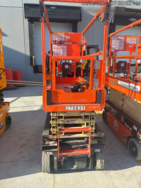 2022 JLG ES1932