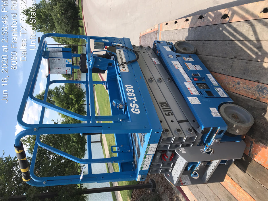 2019 Genie GS-1930 Fixed Rails with Chain Entry