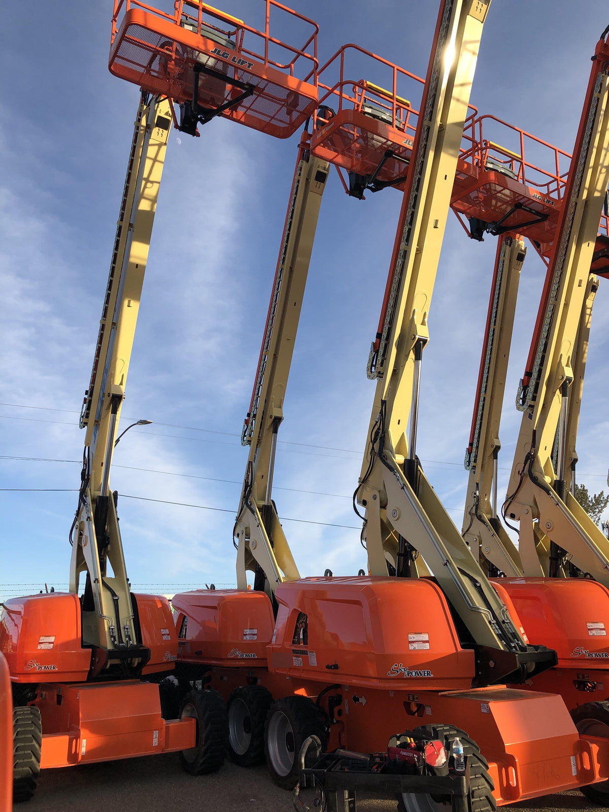 2018 JLG 660SJ