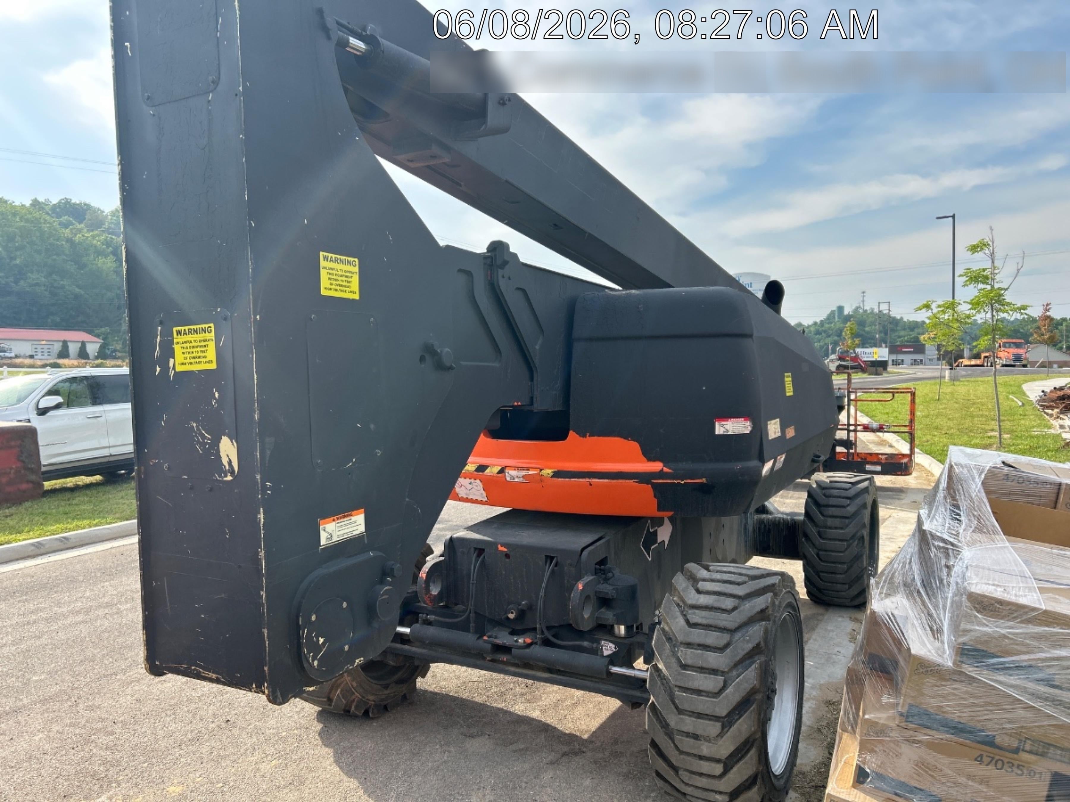 2023 JLG 800AJ