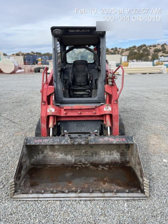 2022 TAKEUCHI TL8R2-R
