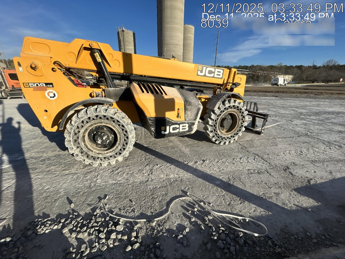 2020 JCB 509-42 Canopy, Solid Tires, Work Lights, Beacon, Aux Hydraulics, Back up Alarm, Lifting Eye, ES Decals