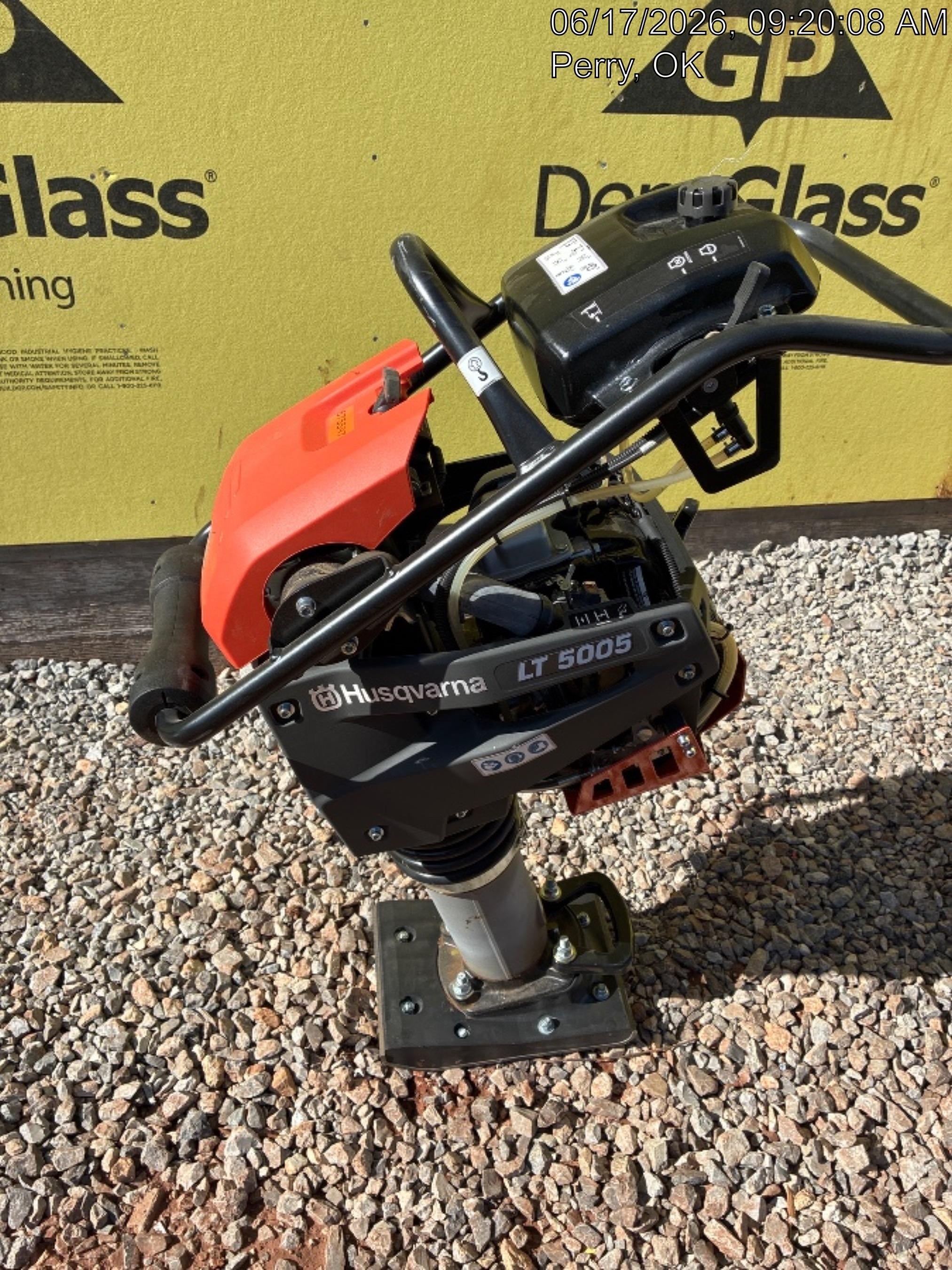 2026 HUSQVARNA LT5005