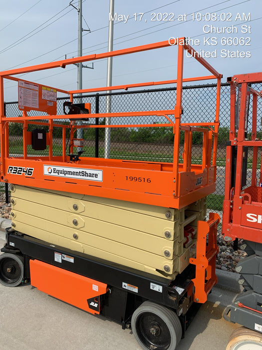 2021 JLG R3246