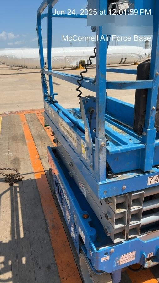 2020 Genie GS-1930 Fixed rails with chain entry gate - Pre A92.20