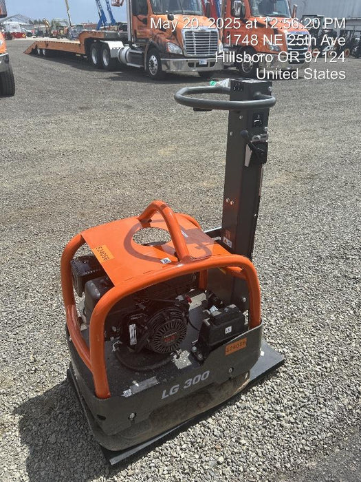 2025 HUSQVARNA LG300