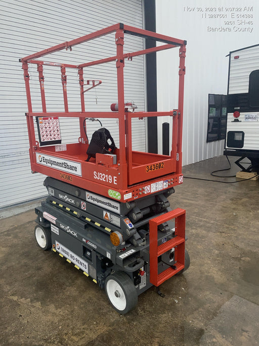 2023 SKYJACK SJ3219