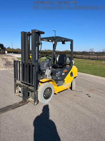 2021 KOMATSU FG25T-16 LP