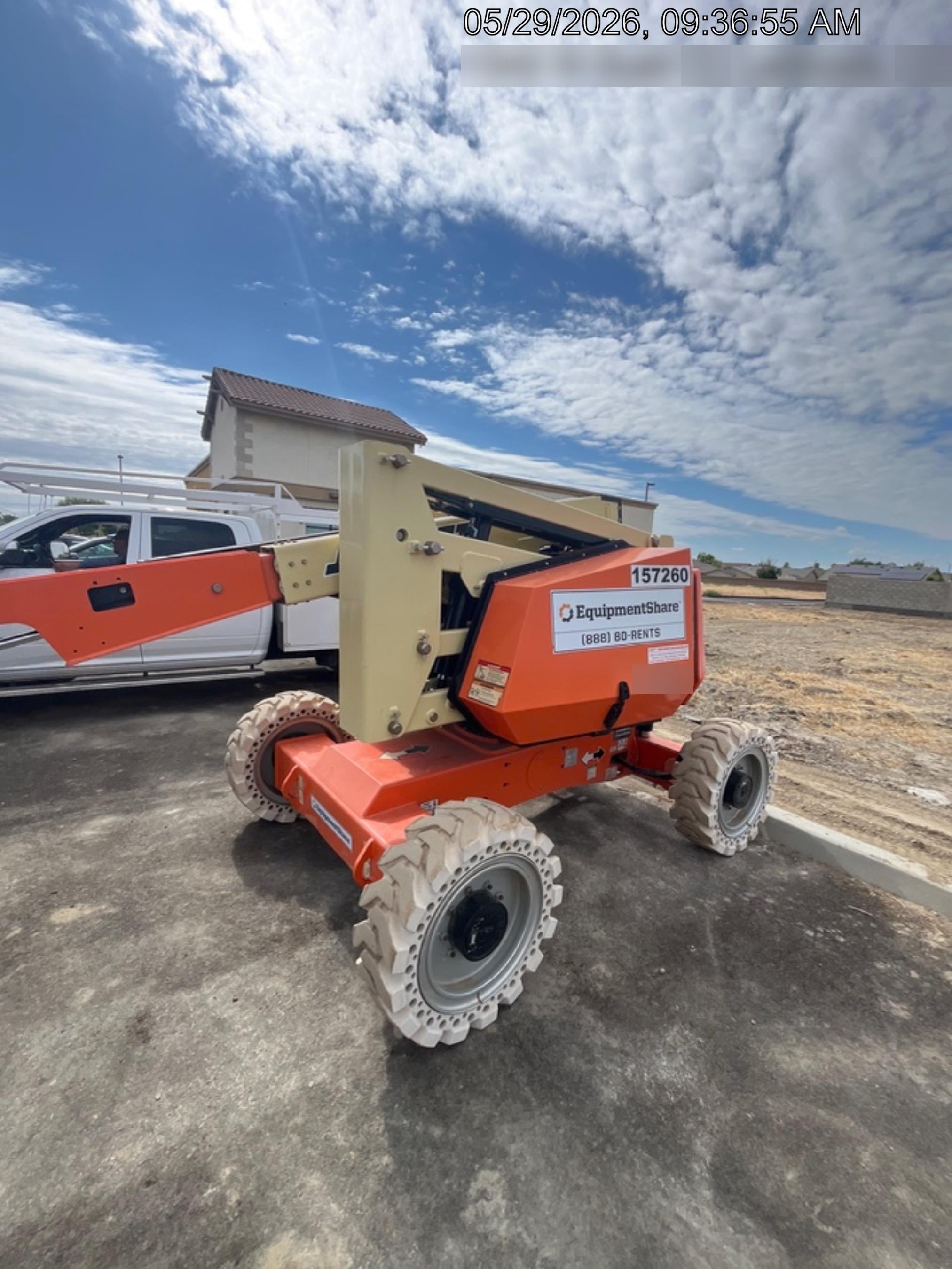 2021 JLG 340AJ