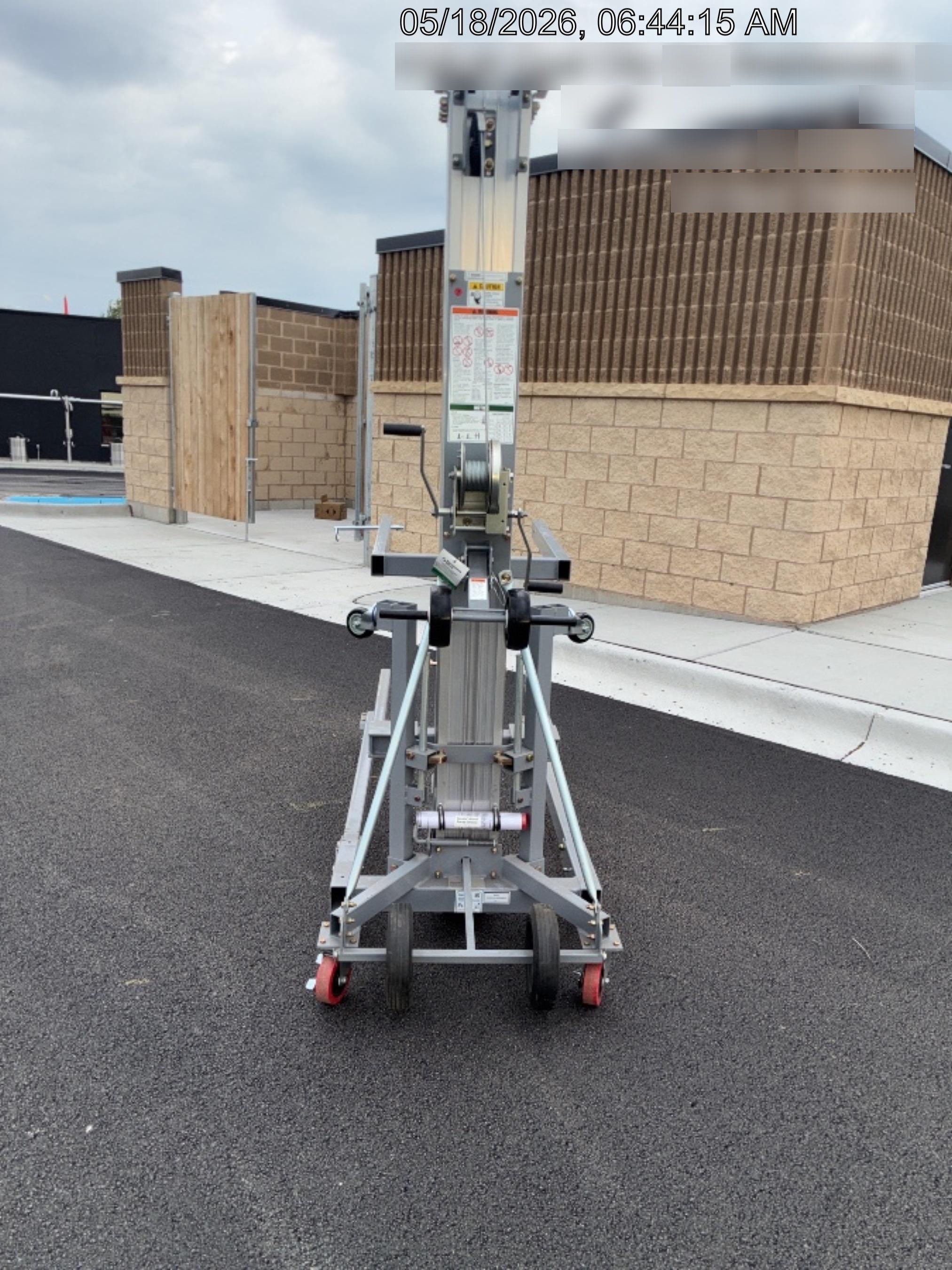 2025 GENIE SLC-24