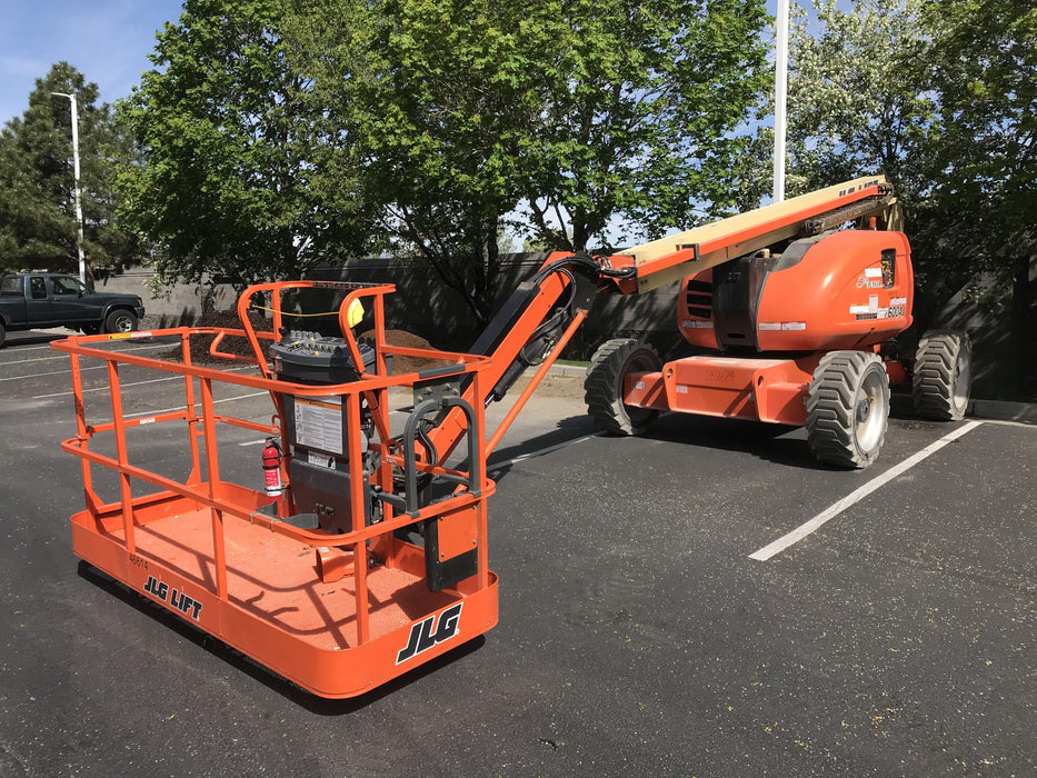 2019 JLG 600AJ
