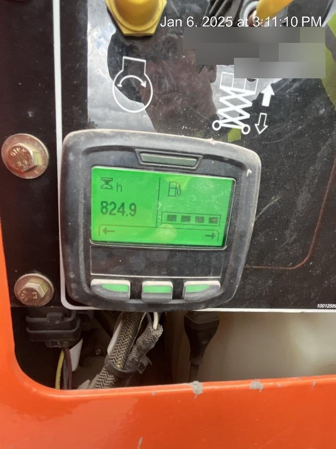 2022 JLG RT4069