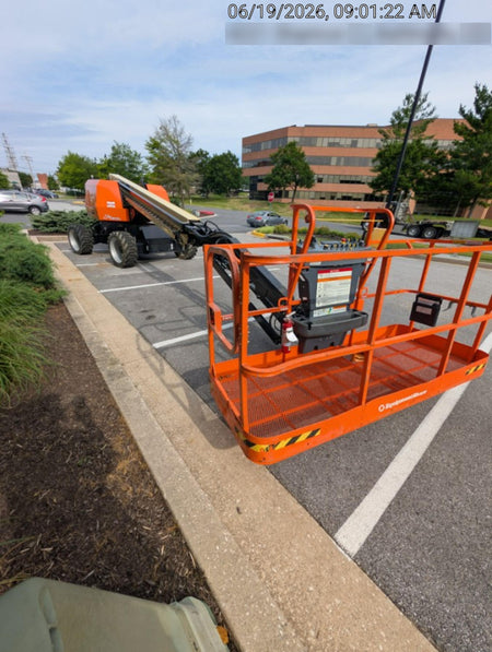 2025 JLG 660SJ