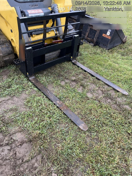2026 ARROW MATERIAL HANDLING 48" Pallet Forks - Arrow