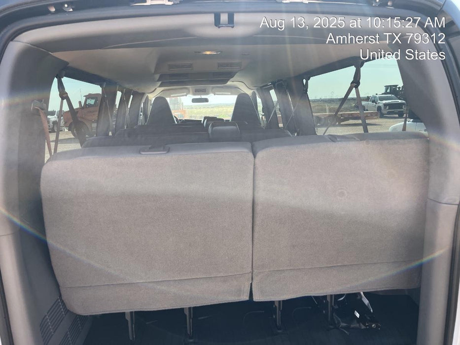 2025 CHEVROLET Express Van - Rental