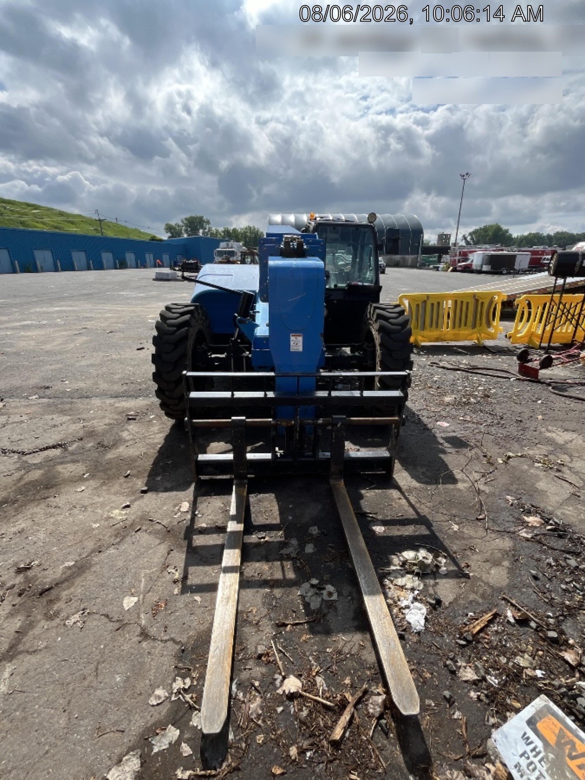 2021 GENIE GTH-844