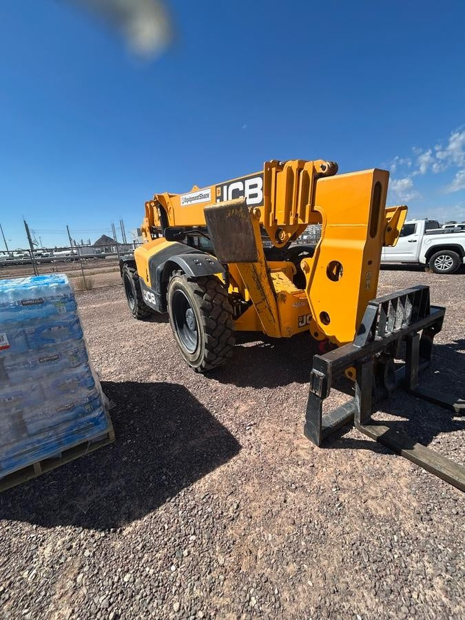 2022 JCB 512-56