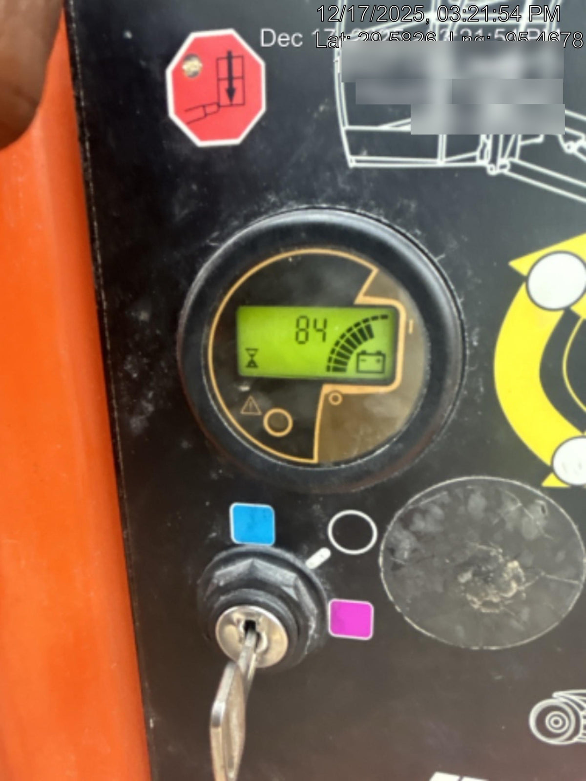 2022 JLG 26E