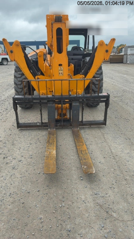 2023 JCB 510-56