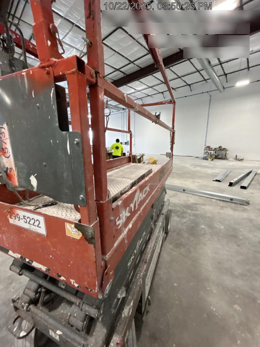 2018 Skyjack SJIII-3226 Skyjack SJIII3226 Scissor Lift w/Trojan Batteries