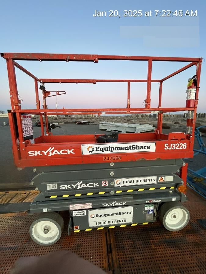 2022 SKYJACK SJ3226