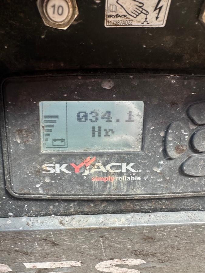 2024 Skyjack SJ3219 Electric Drive, Sld NM Tires, DBcns, RFRails, Power to Platform, T3 + Access Control