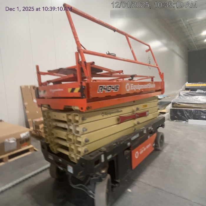 2022 JLG R4045