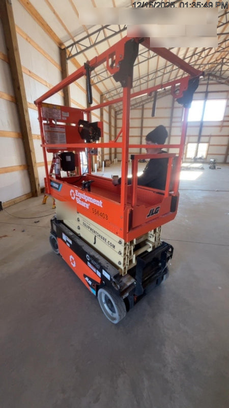 2025 JLG ES1932