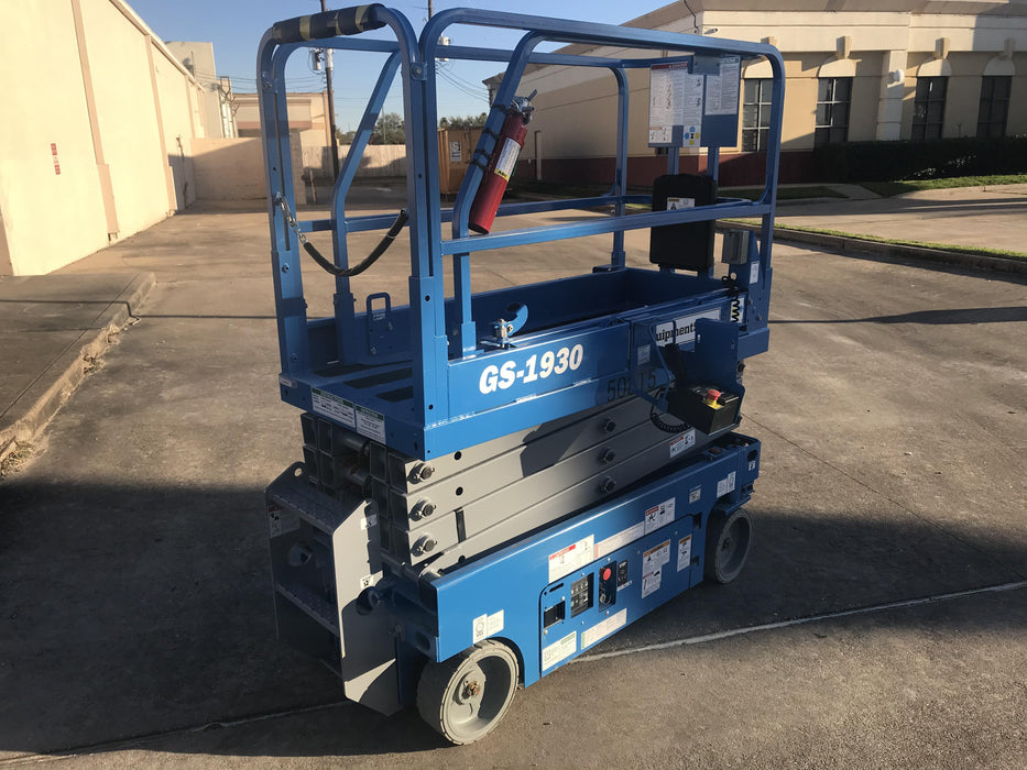 2019 Genie GS-1930 Fixed Rails with Chain Entry